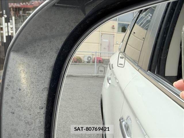 Mitsubishi OUTLANDER 2018-10 7223354-28