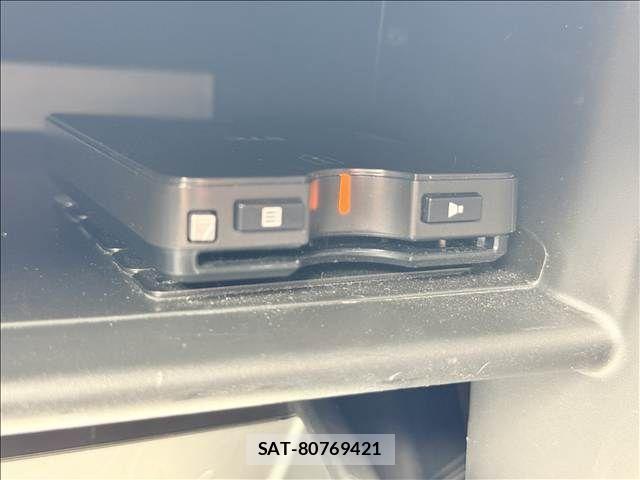 Mitsubishi OUTLANDER 2018-10 7223354-29