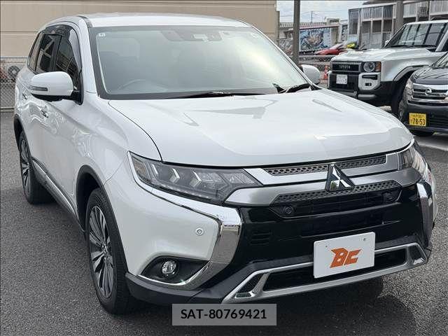 Mitsubishi OUTLANDER 2018-10 7223354-4