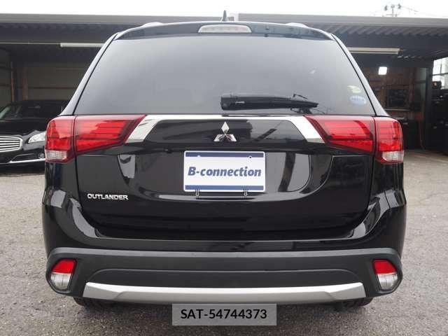 Mitsubishi OUTLANDER 2016-01 7329227-4