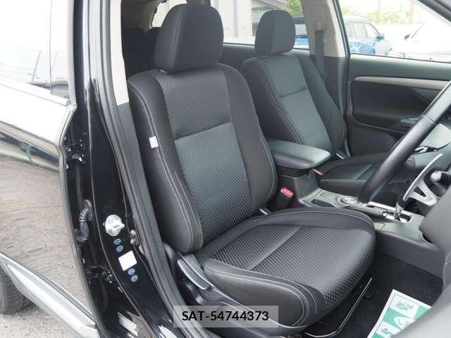 Mitsubishi OUTLANDER 2016-01 7329227-7