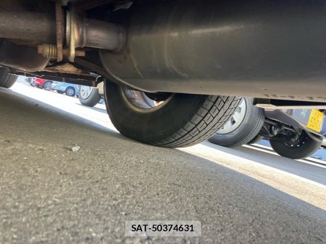 Mitsubishi OUTLANDER 2010-07 7456667-9