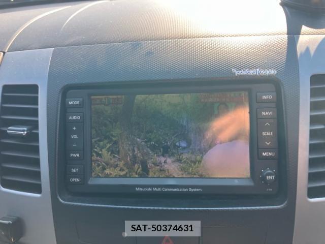 Mitsubishi OUTLANDER 2010-07 7456667-20