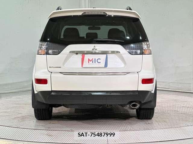 Mitsubishi OUTLANDER 2010-02 7502136-5