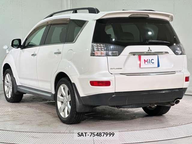 Mitsubishi OUTLANDER 2010-02 7502136-6