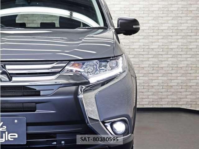 Mitsubishi OUTLANDER 2017-06 7619090-7