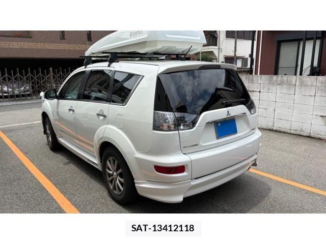 Mitsubishi OUTLANDER 2011-08 7726979-3