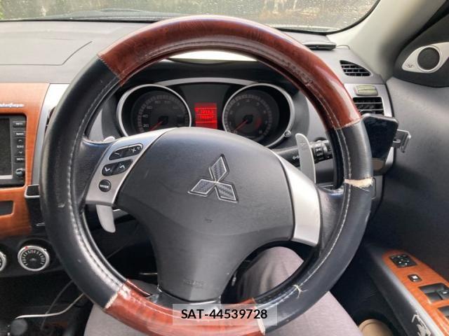 Mitsubishi OUTLANDER 2005-11 7726988-17