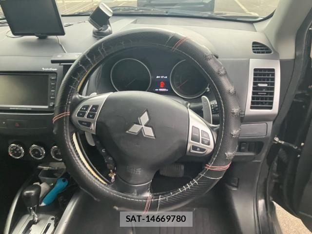 Mitsubishi OUTLANDER 2009-08 7726981-17