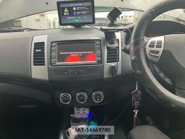 Mitsubishi OUTLANDER 2009-08 7726981-19