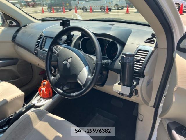 Mitsubishi OUTLANDER 2008-03 7726989-6