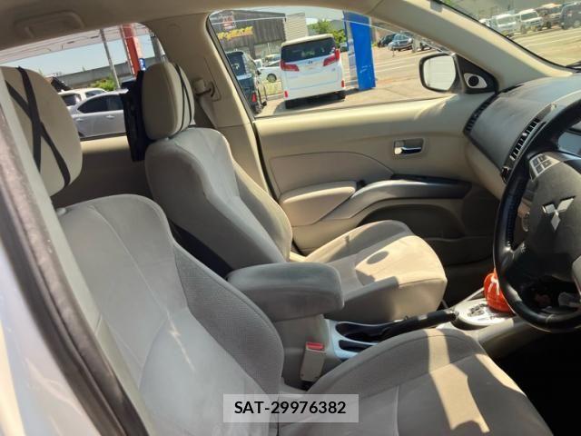 Mitsubishi OUTLANDER 2008-03 7726989-7