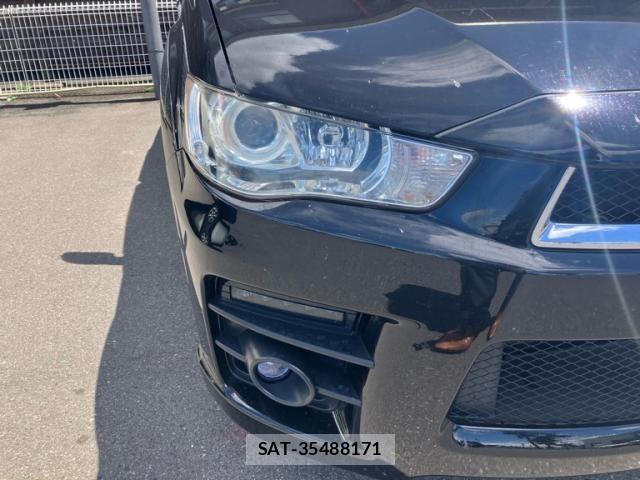 Mitsubishi OUTLANDER 2010-08 7726982-2
