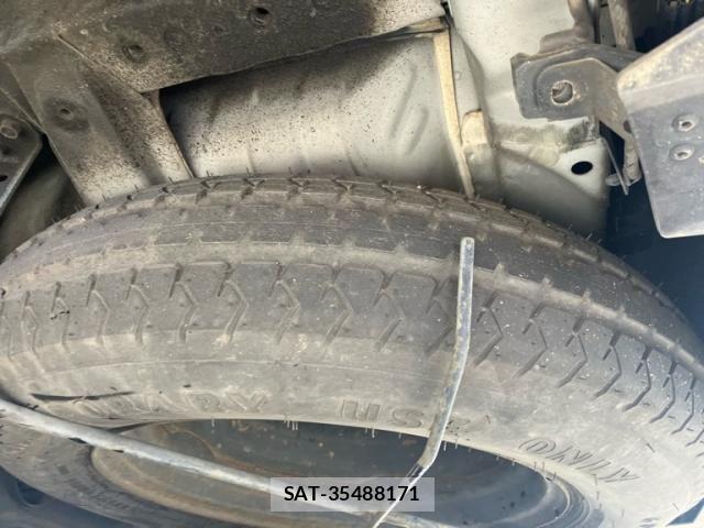 Mitsubishi OUTLANDER 2010-08 7726982-7