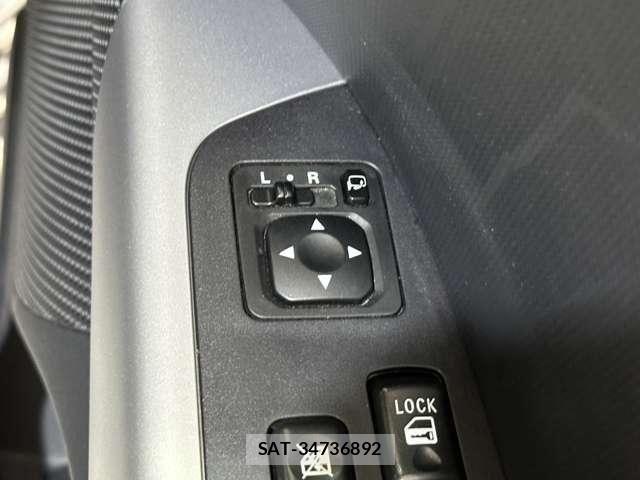 Mitsubishi OUTLANDER 2010-06 7788065-14