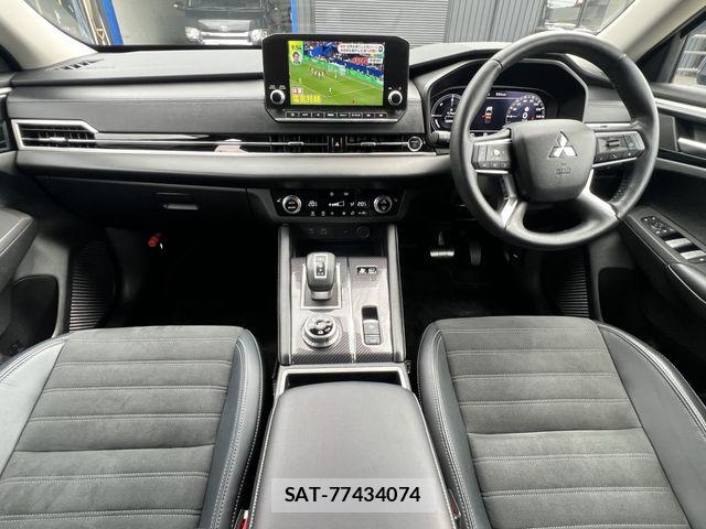 Mitsubishi OUTLANDER 2023-07 7788066-15