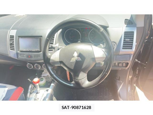 Mitsubishi OUTLANDER 2011-09 7878681-10