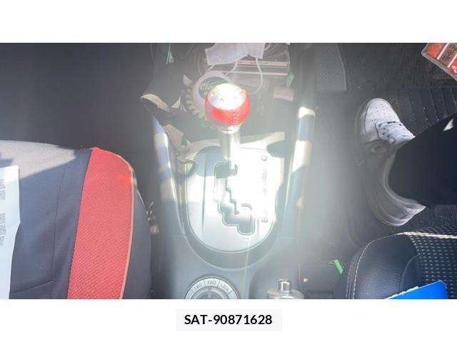 Mitsubishi OUTLANDER 2011-09 7878681-13