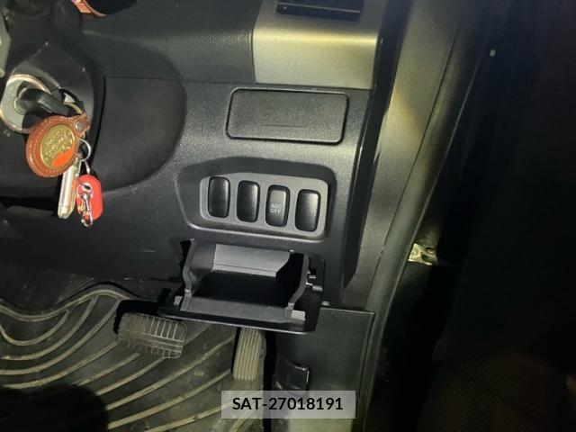 Mitsubishi OUTLANDER 2010-03 7878683-16