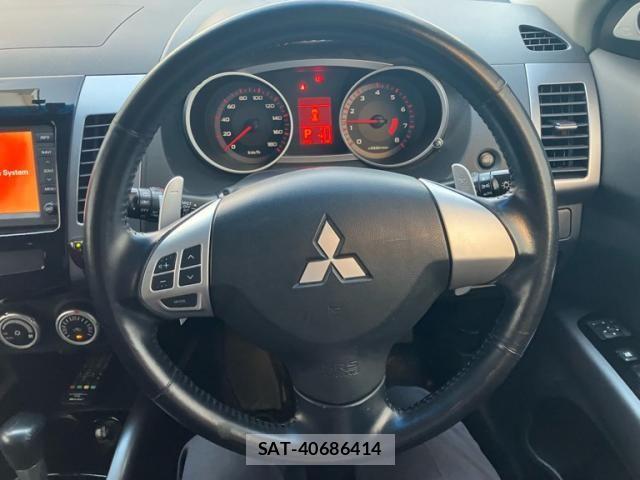 Mitsubishi OUTLANDER 2007-08 8075070-18