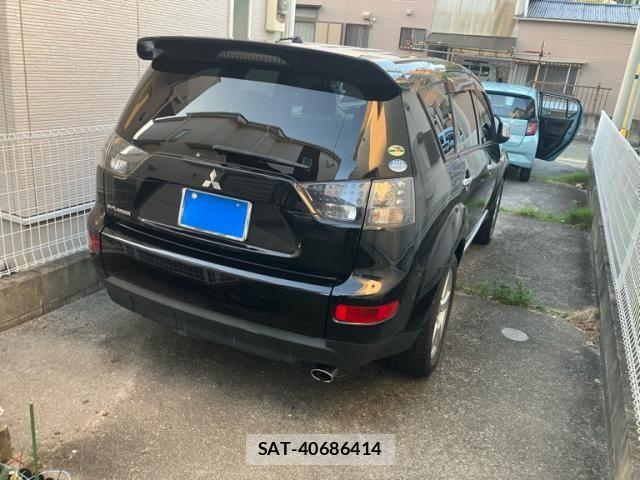 Mitsubishi OUTLANDER 2007-08 8075070-4