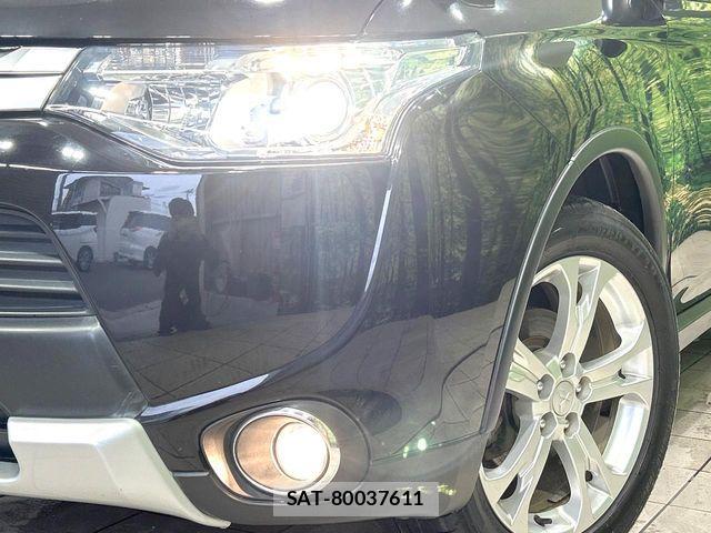 Mitsubishi OUTLANDER 2014-02 8101104-12