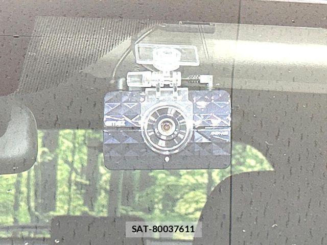 Mitsubishi OUTLANDER 2014-02 8101104-4