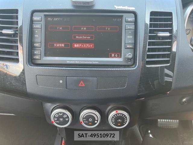 Mitsubishi OUTLANDER 2008-03 8131816-19