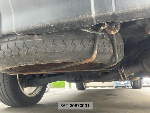 Mitsubishi OUTLANDER 2009-11 8131818-10