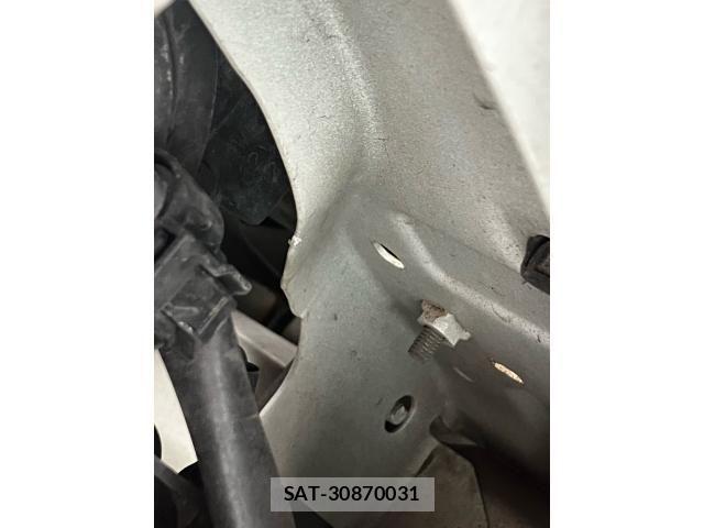 Mitsubishi OUTLANDER 2009-11 8131818-26
