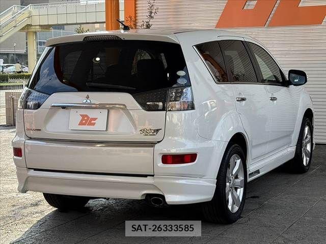 Mitsubishi OUTLANDER 2010-06 8209451-12