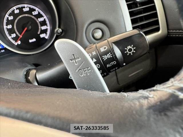 Mitsubishi OUTLANDER 2010-06 8209451-3