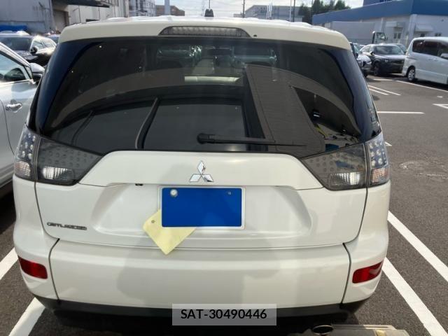 Mitsubishi OUTLANDER 2009-09 8231240-1