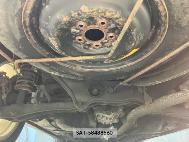 Mitsubishi OUTLANDER 2013-03 8246285-8