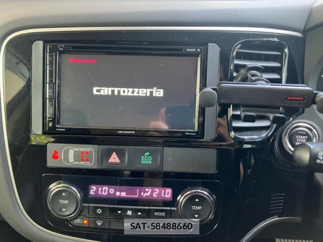 Mitsubishi OUTLANDER 2013-03 8246285-18
