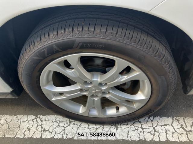 Mitsubishi OUTLANDER 2013-03 8246285-3