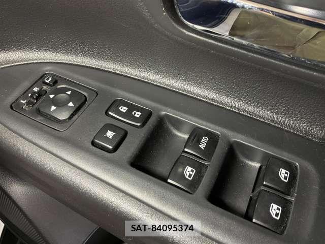 Mitsubishi OUTLANDER 2017-07 8246283-14