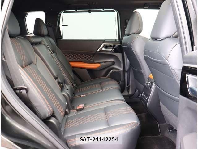 Mitsubishi OUTLANDER 2022-01 8316291-8