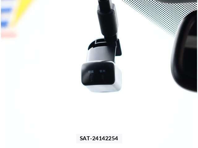 Mitsubishi OUTLANDER 2022-01 8316291-23