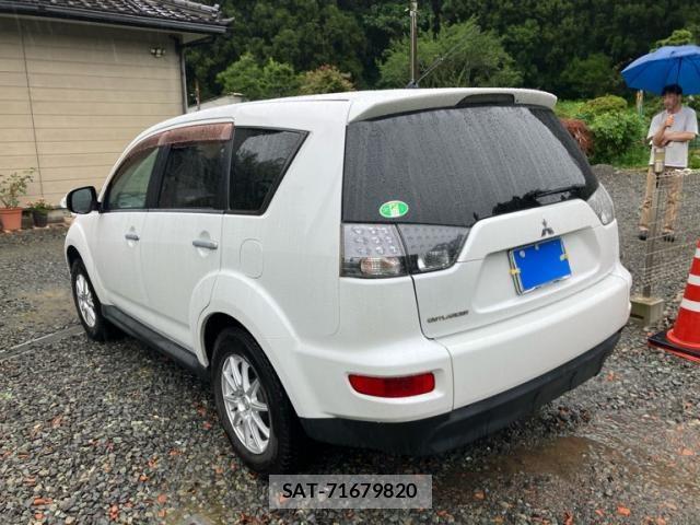 Mitsubishi OUTLANDER 2010-12 8316294-5
