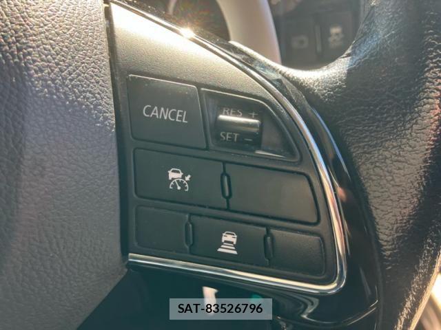 Mitsubishi OUTLANDER 2016-05 8316293-17