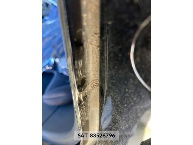 Mitsubishi OUTLANDER 2016-05 8316293-27