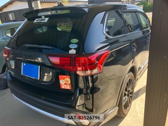 Mitsubishi OUTLANDER 2016-05 8316293-3
