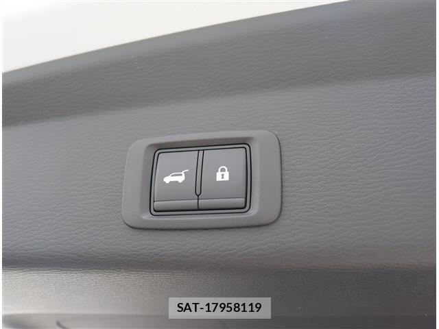 Mitsubishi OUTLANDER 2024-02 8316290-10