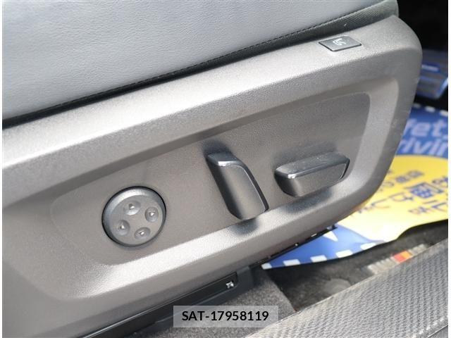Mitsubishi OUTLANDER 2024-02 8316290-5