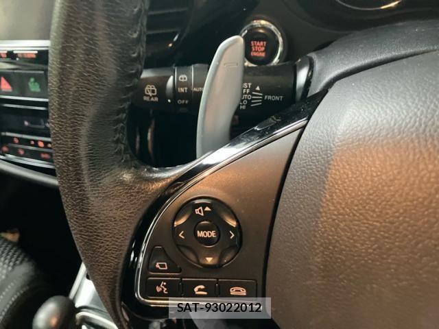 Mitsubishi OUTLANDER 2017-09 8355299-20