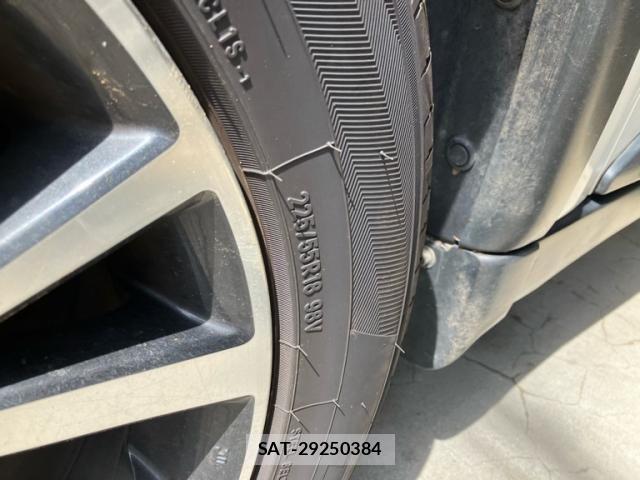 Mitsubishi OUTLANDER 2015-08 8368030-7