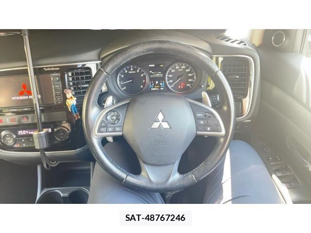 Mitsubishi OUTLANDER 2013-03 8414256-12