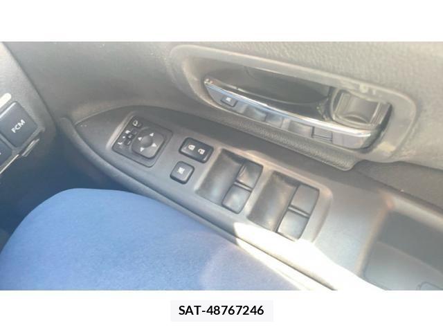 Mitsubishi OUTLANDER 2013-03 8414256-21
