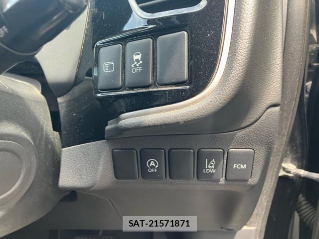 Mitsubishi OUTLANDER 2014-03 8414258-17
